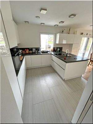 Usingen Michelbach  Hubertusstraße 42 07 Küche 1.j