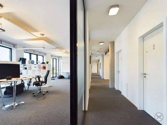 Eden-Ehbrecht-Immobilien_Vermietung_Büro_Alter-Stadthafen_074