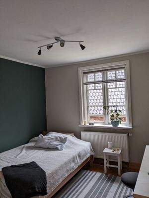 Zimmer 2 OG Süden.jpg