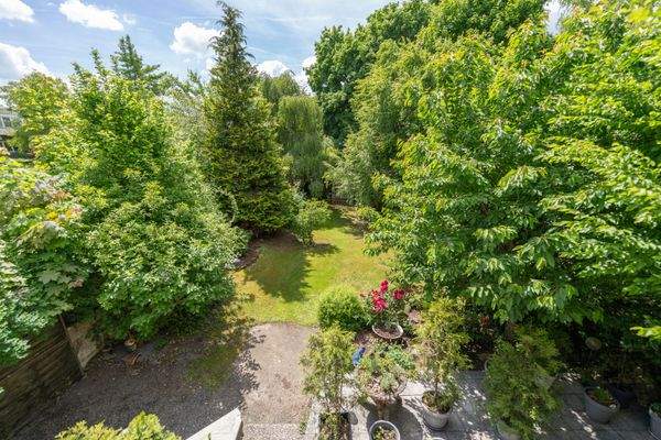 Haus 1 Schöner, gut eingewachsener Garten