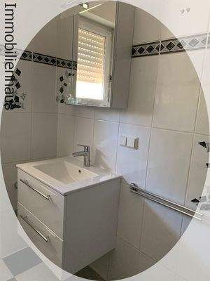 Neuer Waschtisch.jpg