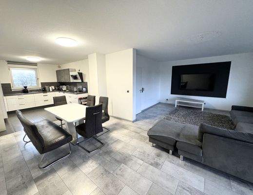 Wohn-Ess und Kochbereich