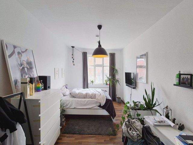 Attraktive 2-Zimmer-Wohnung mit Balkon und Tageslichtbad mit Badewanne - Foto 3