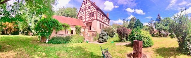 Panorama Schloss .jpeg