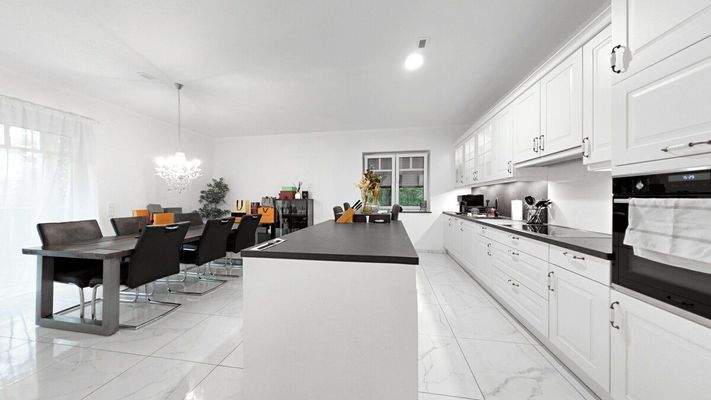 Küche inkl. Einbauküche