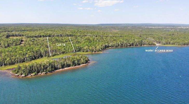 Cape Breton - Tolles Atlantik-Grundstück in herrli