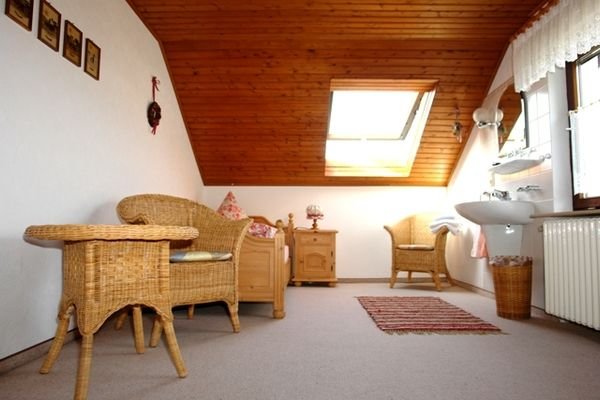 Schlafzimmer_DG_rechts
