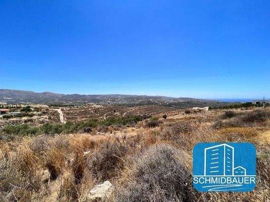 Kreta, Kamilari: Grundstück am Rande eines touristischen Dorfes zu verkaufen