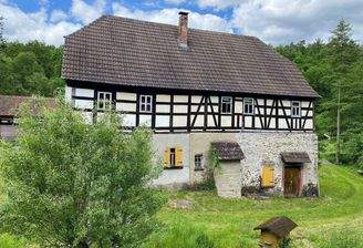 7 Seitenansicht Mühlengebäude.jpg