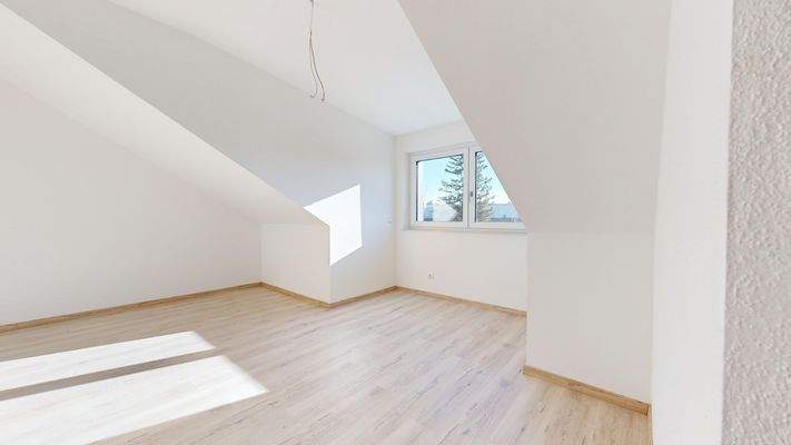 Schlafzimmer mit Ankleide DG