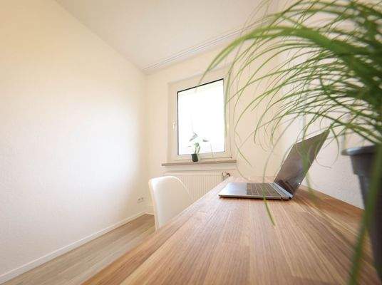 Kinderzimmer / Büro