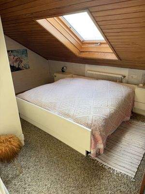 Schlafzimmer 1 DG