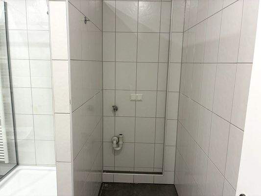 Platz für Waschmaschine und Trockner