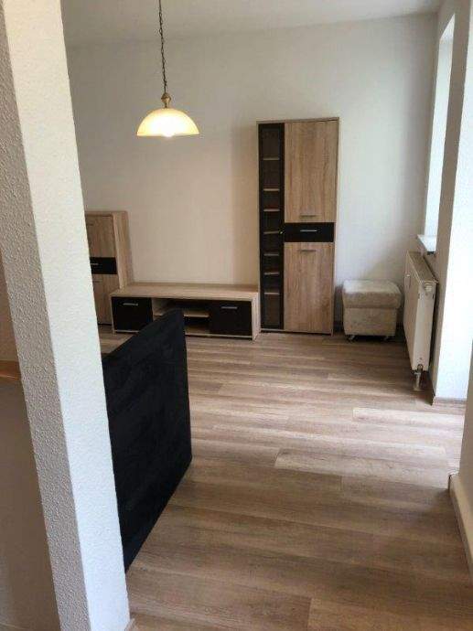 Schöne 1 Raum Wohnung mit Einbauküche Bad mit Dusche, Wohnung teilmöbliert zu vermieten ab 07.2026 - Photo 1