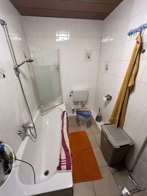 09 Badezimmer Bild 1