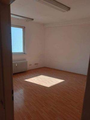 Bild 4 - 2. Raum.jpg