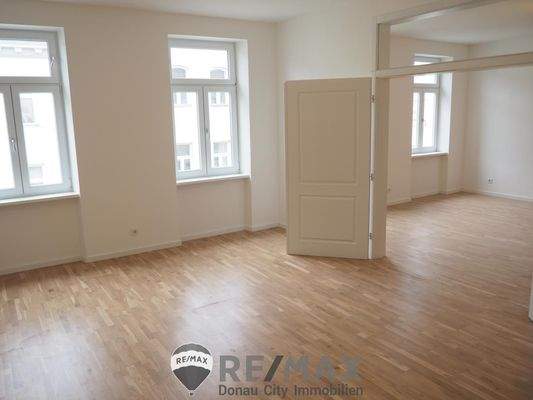 Wohnzimmer - Esszimmer o. SZ (vor Erstbezug)