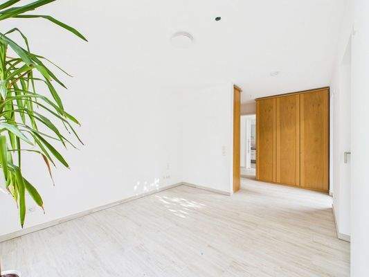 Schlafzimmer mit Einbauschrank