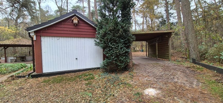 Garage und Carport