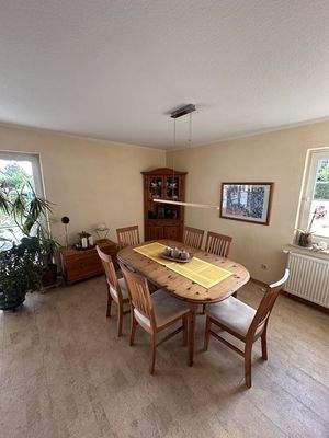 Wohnzimmer/ Essbereich EG