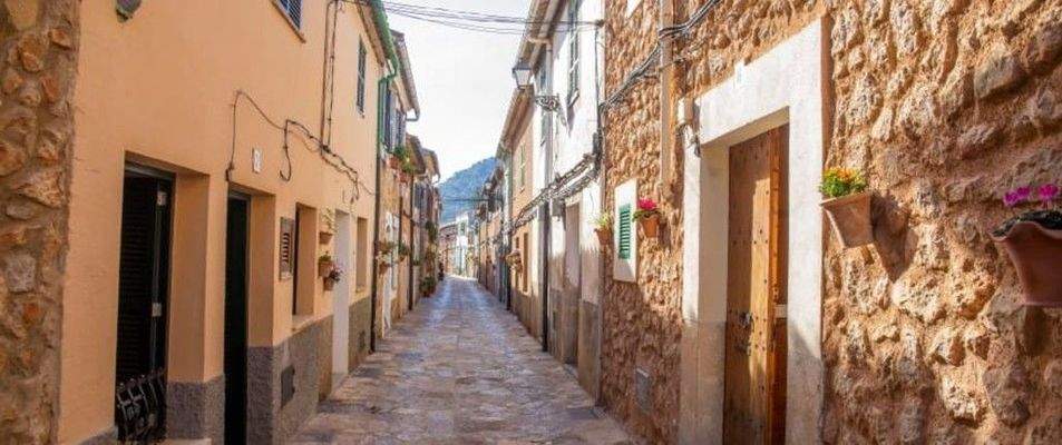 C5-Voltor-Esporles-casco-antinuo