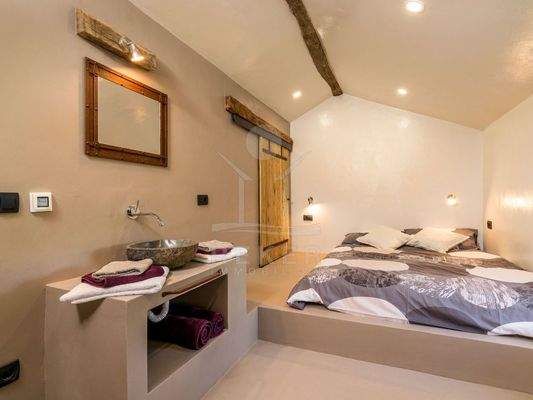 Ein gemütlicher Rückzugsort mit luxuriöser Ausstattung