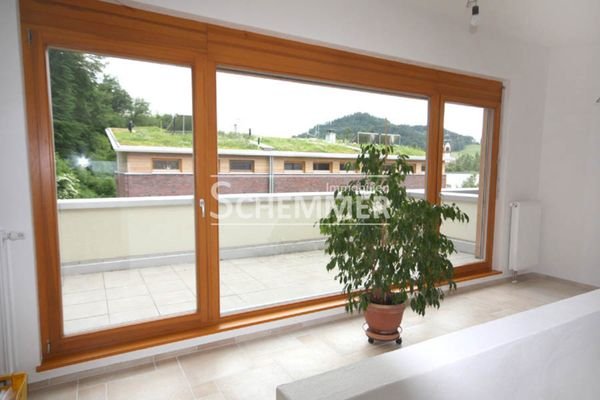 Offene Galerie mit Blick zur Dachterrasse	