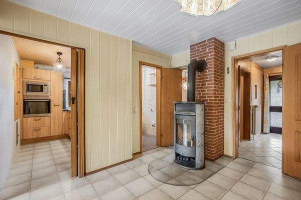 Essbereich mit Kamin