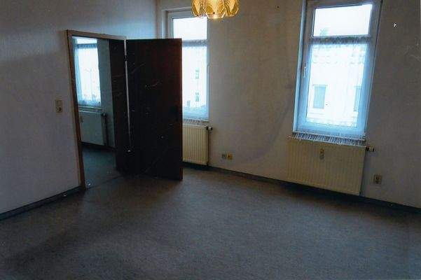 EG_Wozi m.Tür zum SZ