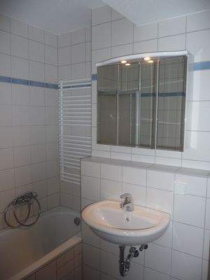 PVW W01- Bad-Waschbecken