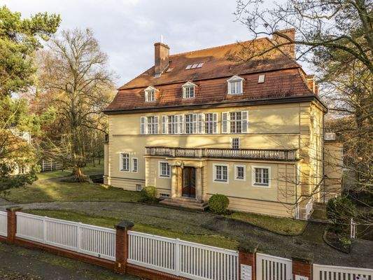 Repräsentative Zufahrt