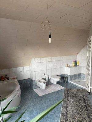 Vollbad im Obergeschoss 