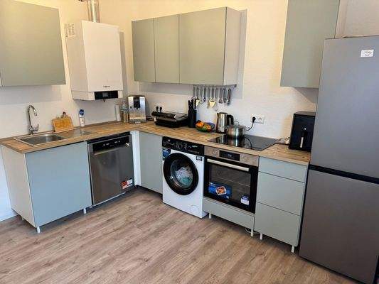 Küche (mit Einrichtung)