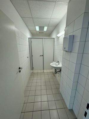 WC 2