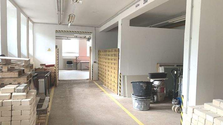 ausgebautes KG - Gewerbeobjekt