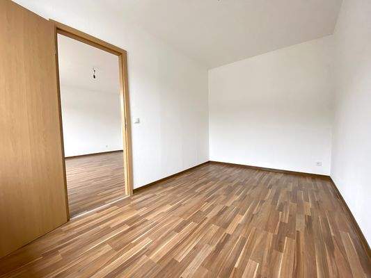 Schlaf-, Arbeitszimmer_01.JPG