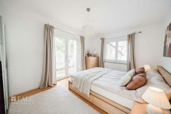 Schlafzimmer Eltern - (KI generiert)