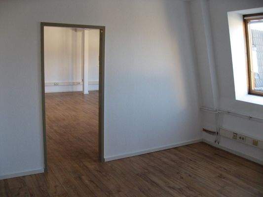 Kleiner Raum, Blick in den großen Raum