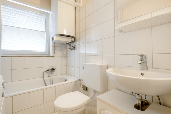 Badezimmer unrenoviert