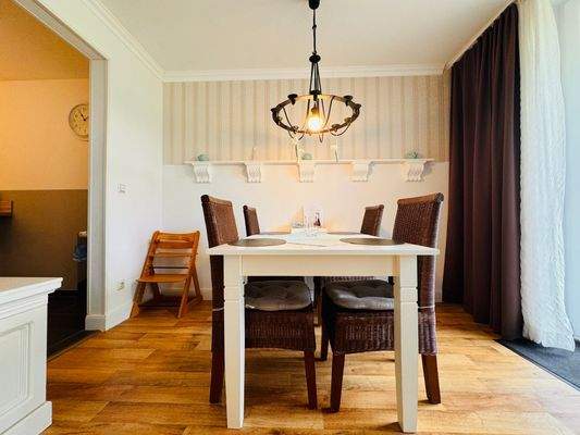 Wohn- und Essbereich