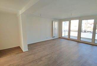 Wohnzimmer Ansicht 1