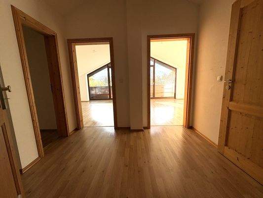 OG Flur Einliegerwhg..jpeg