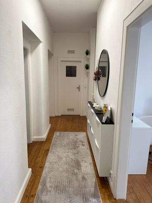 Großzügiger Eingangsbereich.jpeg