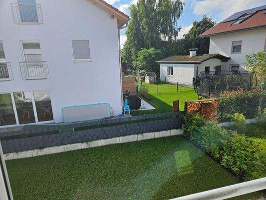 Blick vom 1. OG in den Garten