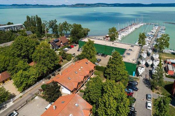 19 DJI_0686_resize.jpg