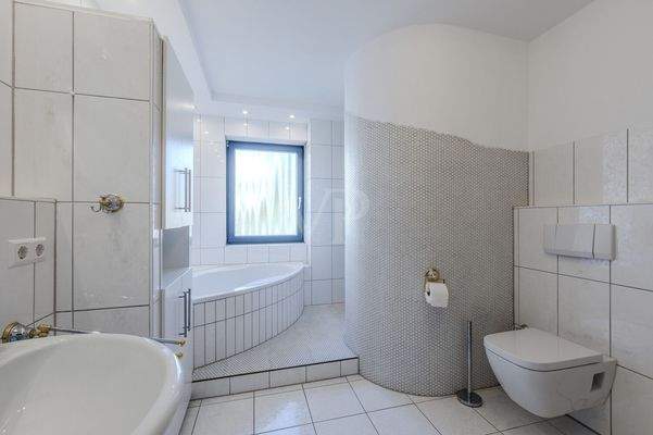 Badezimmer 1. Obergeschoss