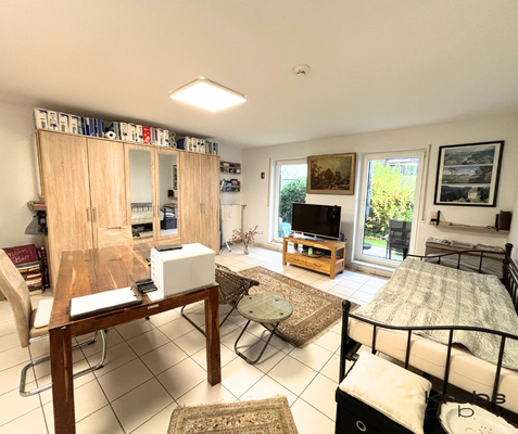 Wohn-/Ess-/Schlafbereich