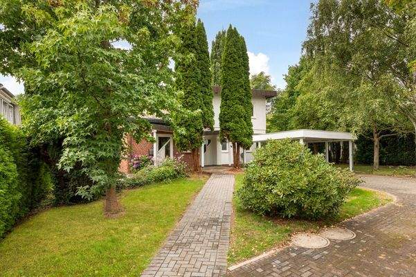 Zufahrt und Zuwegung