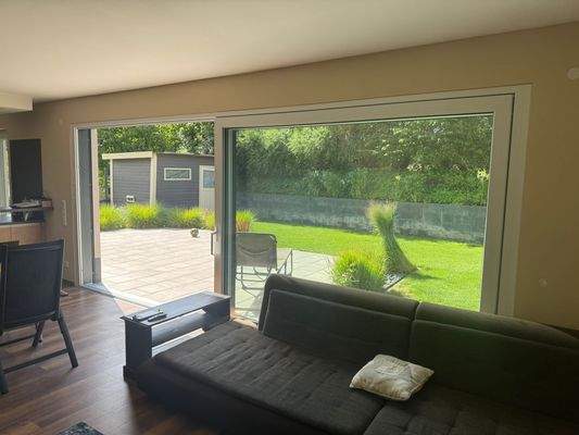 Blick in den Garten Haupthaus