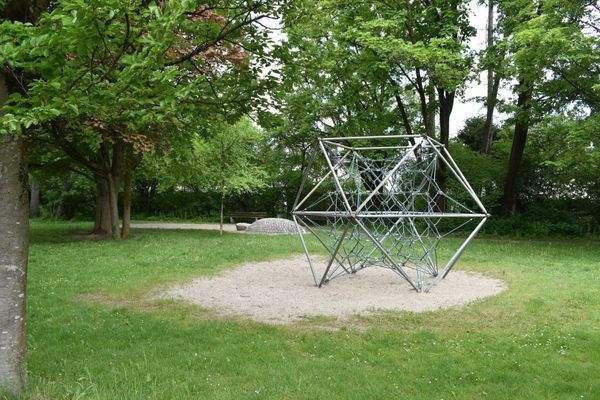 Spielplatz Karl-May-Straße